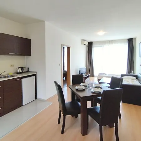 Apartment Seaside 1 Bedroom With Balcony, Max 4 Guests Sunny Beach